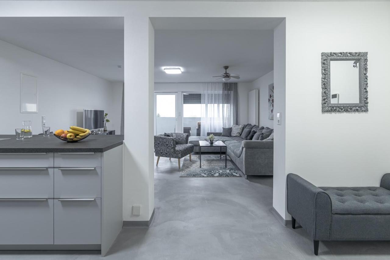 Exklusive Neubau-Ferienwohnung Mit Fernsicht Konstanz Kültér fotó