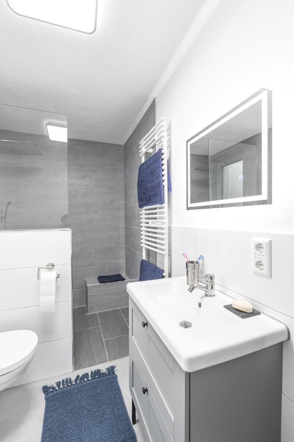 Exklusive Neubau-Ferienwohnung Mit Fernsicht Konstanz Kültér fotó